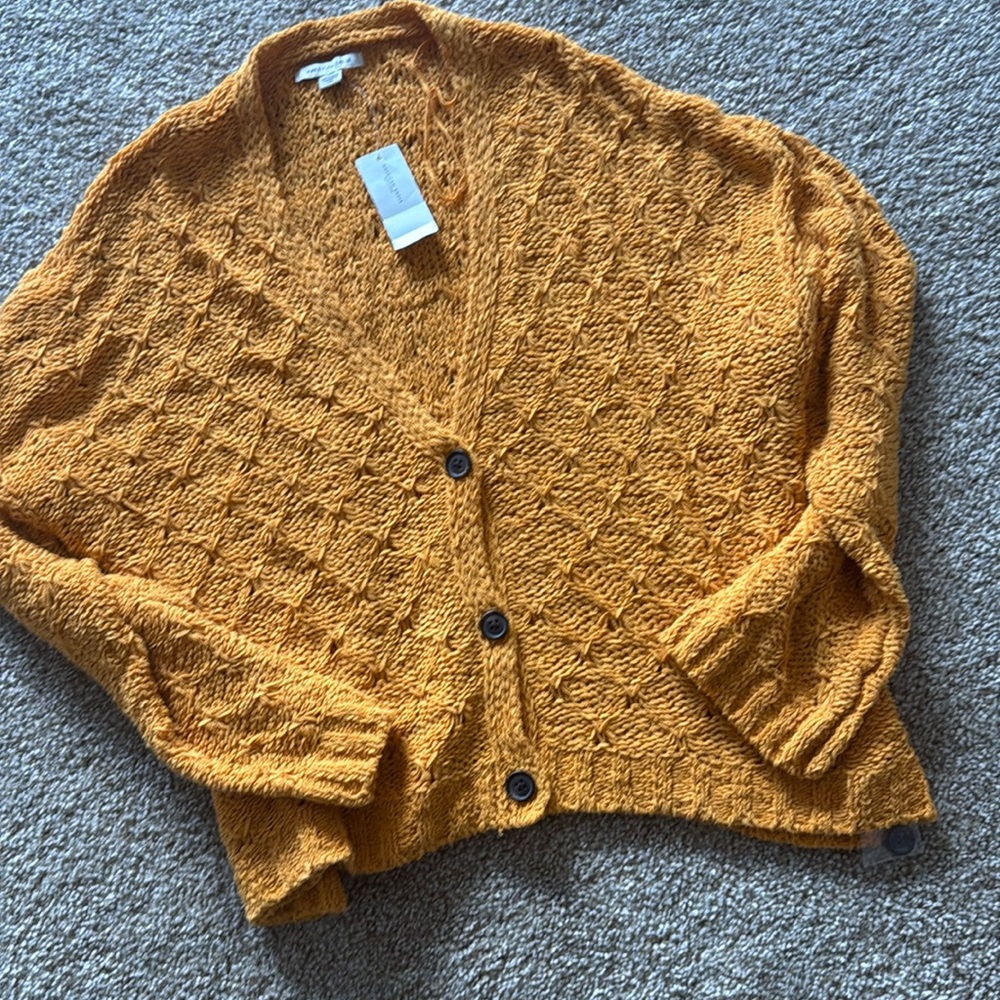 NWTAmerican eagle button knitted sweater size L